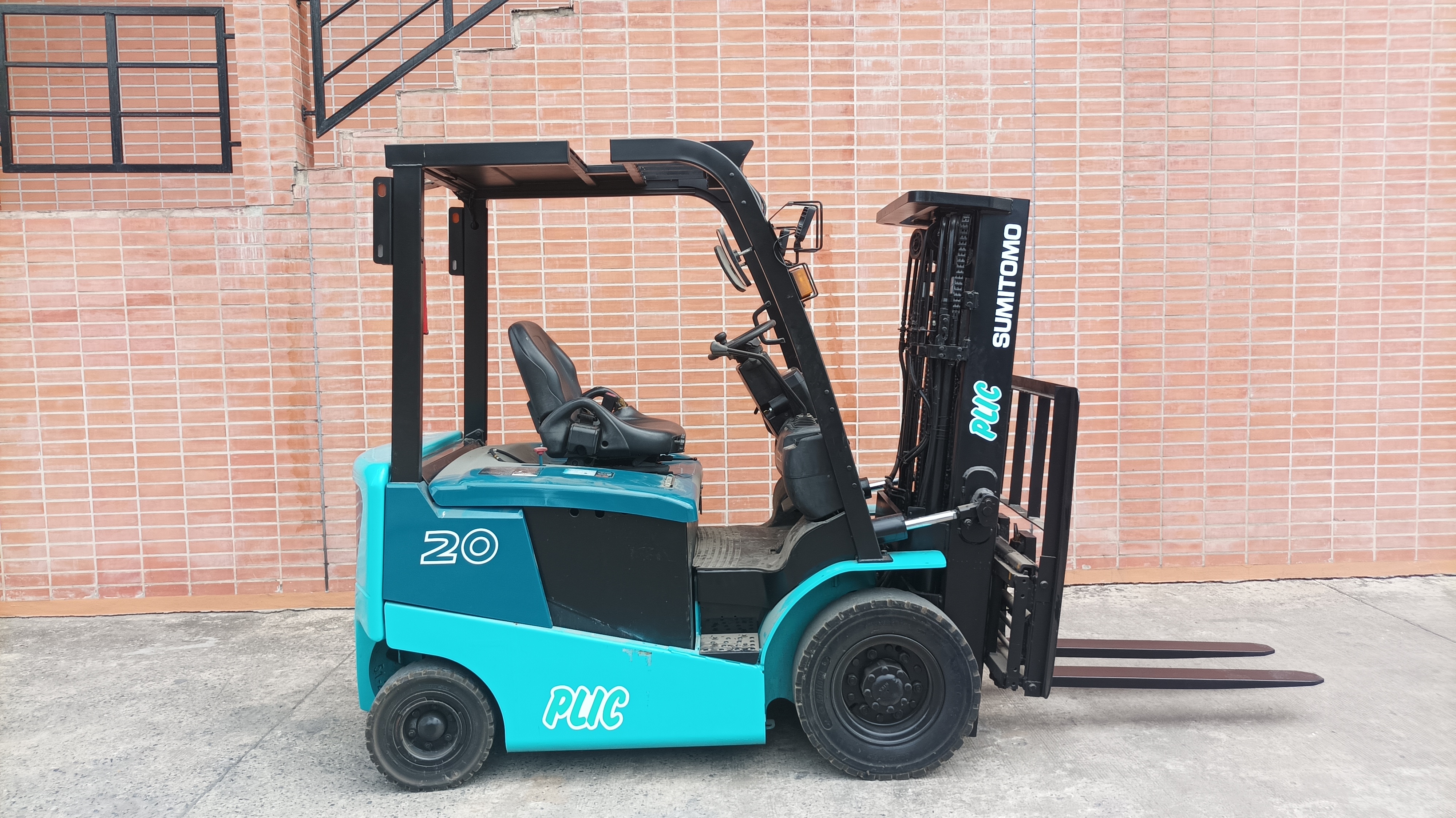 SUMITOMO FORKLIFT COUNTER 8FB20PXIII-TF400, ELECTRIC, 2.0