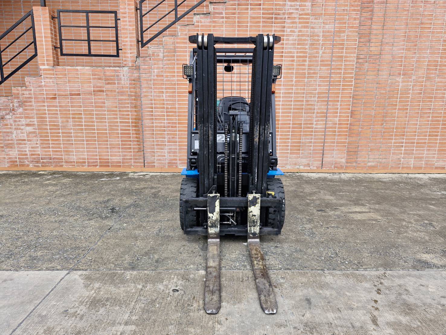 SUMITOMO FORKLIFT COUNTER 11FT25PAXIII-AT-TF4545, LPG, 2.5