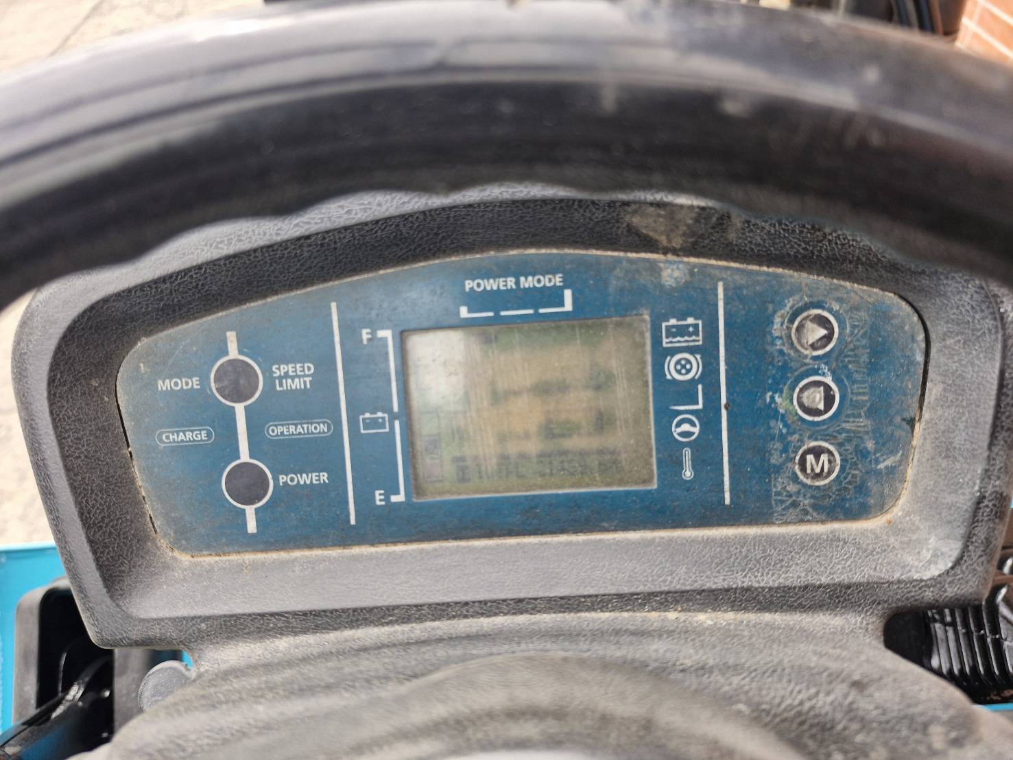 SHINKO FORKLIFT COUNTER 8FB25PX-V300, ELECTRIC, 2.5