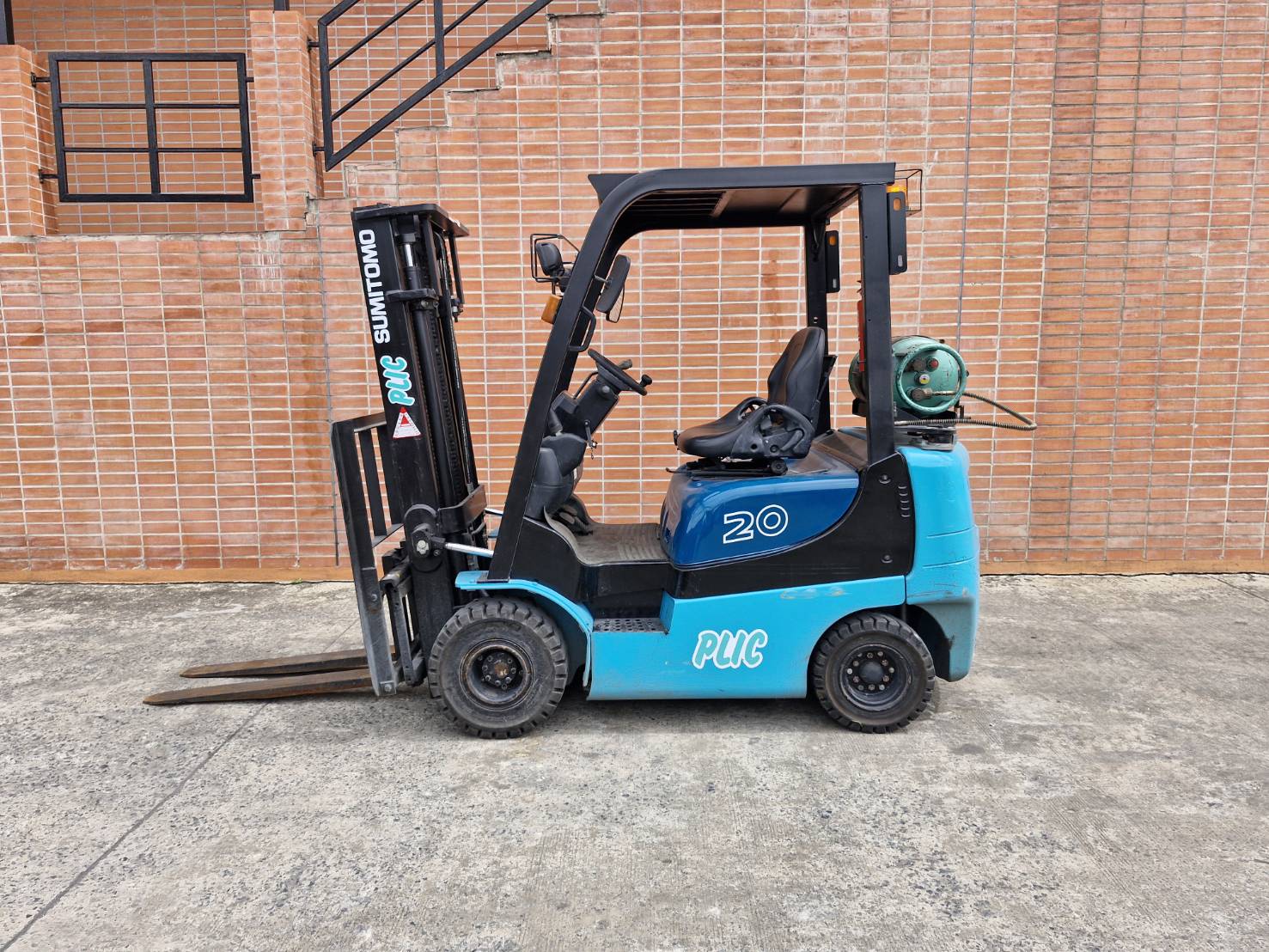 SUMITOMO FORKLIFT COUNTER 03FL20PAXIII-ALE-V300, LPG, 2.0
