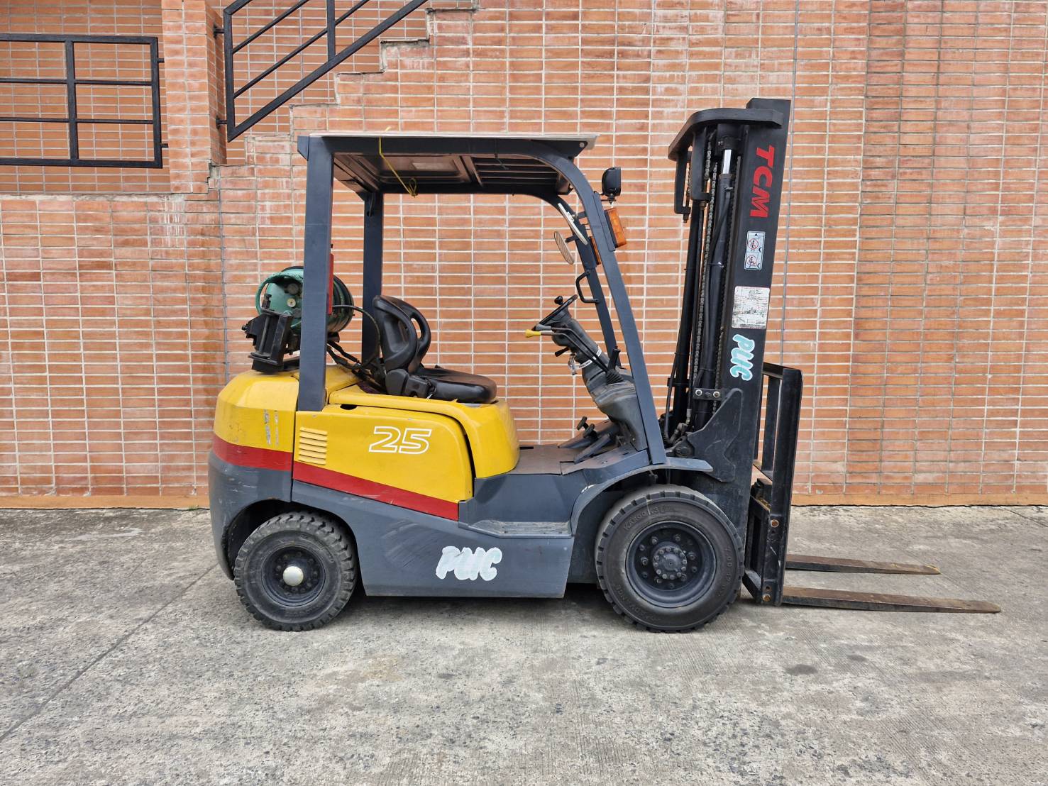 TCM FORKLIFT COUNTER FG25T3-VFHM500S, LPG, 2.5