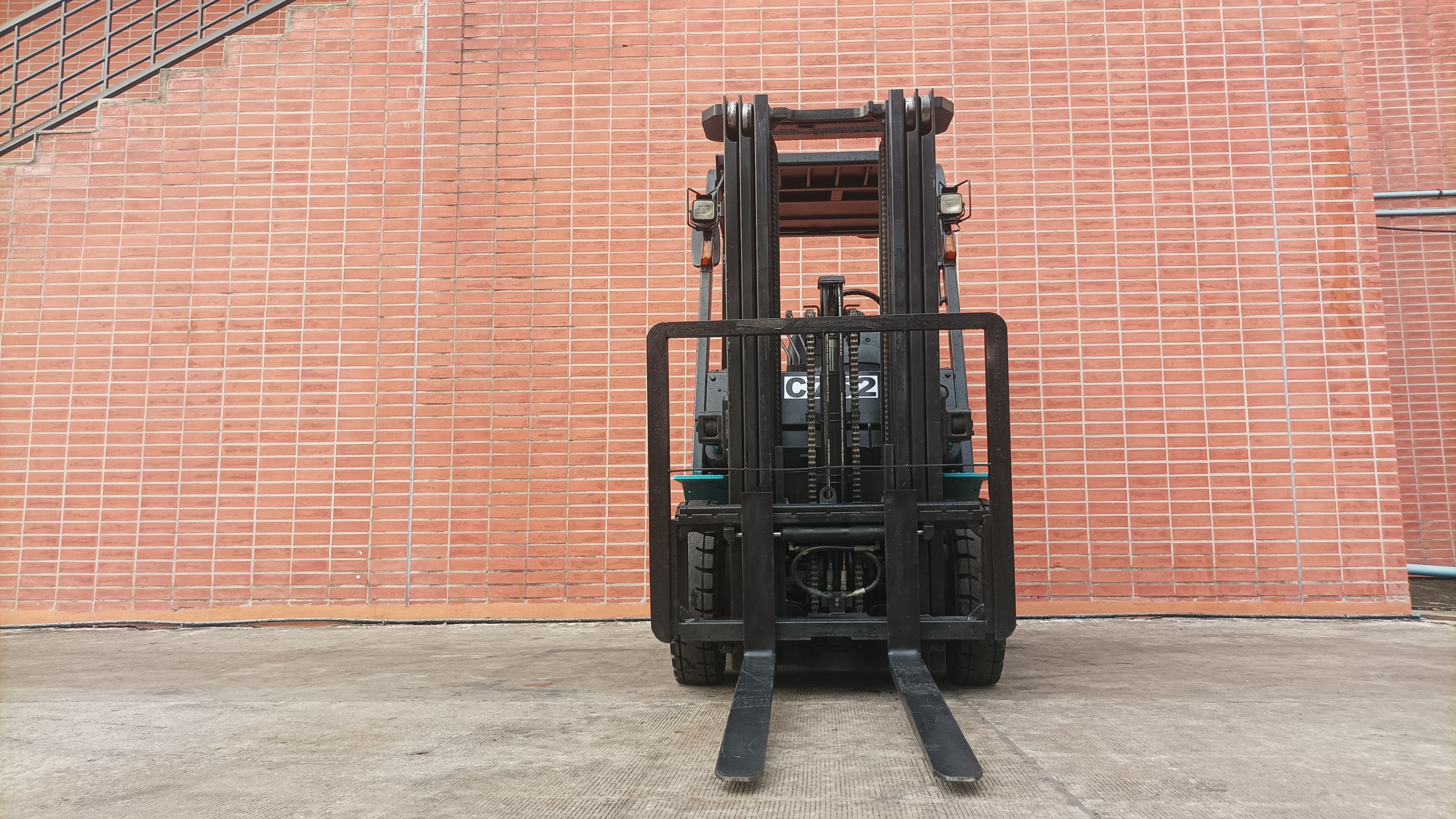 SUMITOMO FORKLIFT COUNTER 8FB25PXIII-TF430, ELECTRIC, 2.5