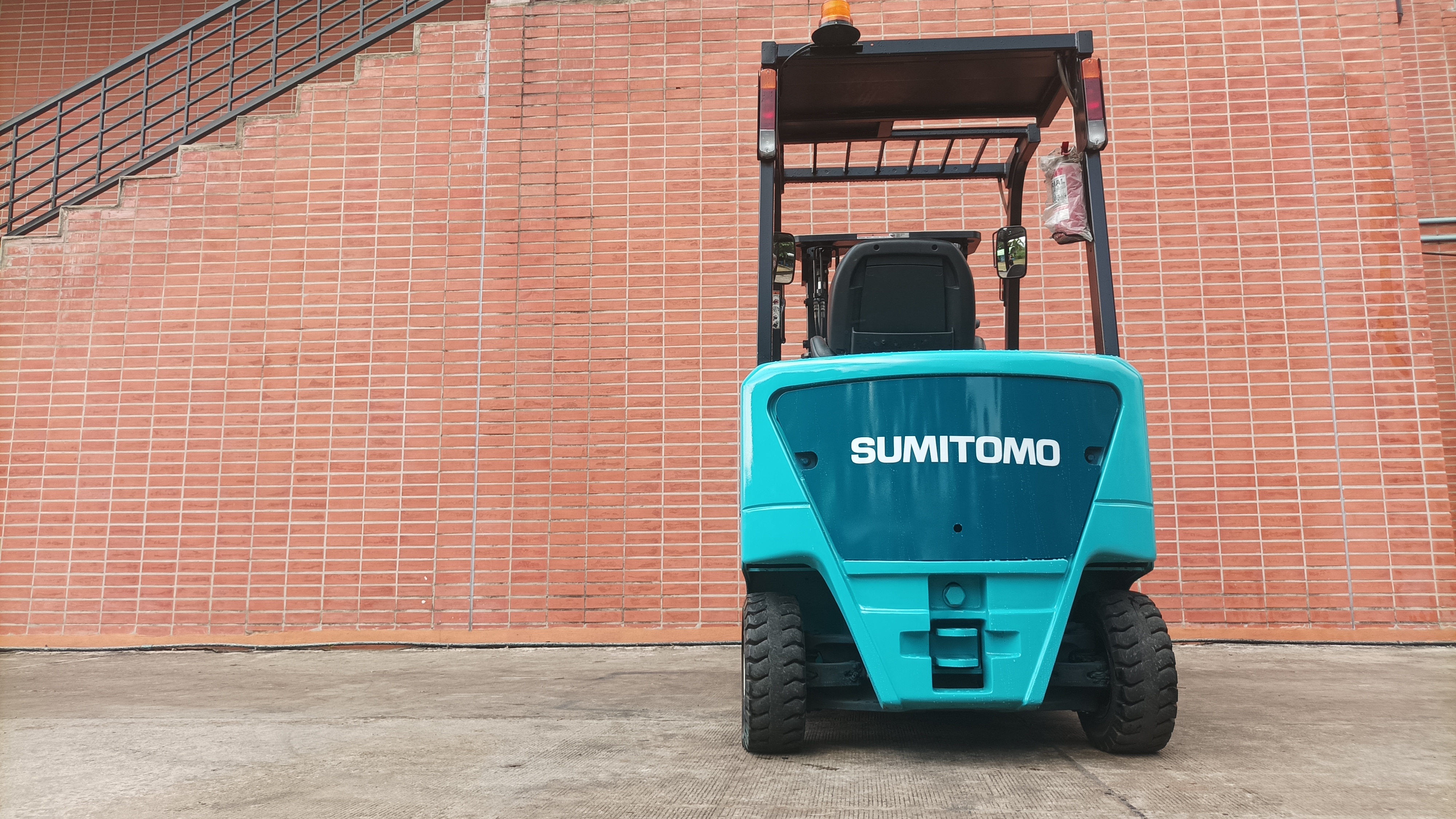 SUMITOMO FORKLIFT COUNTER 8FB20PXIII-VF300, ELECTRIC, 2.0