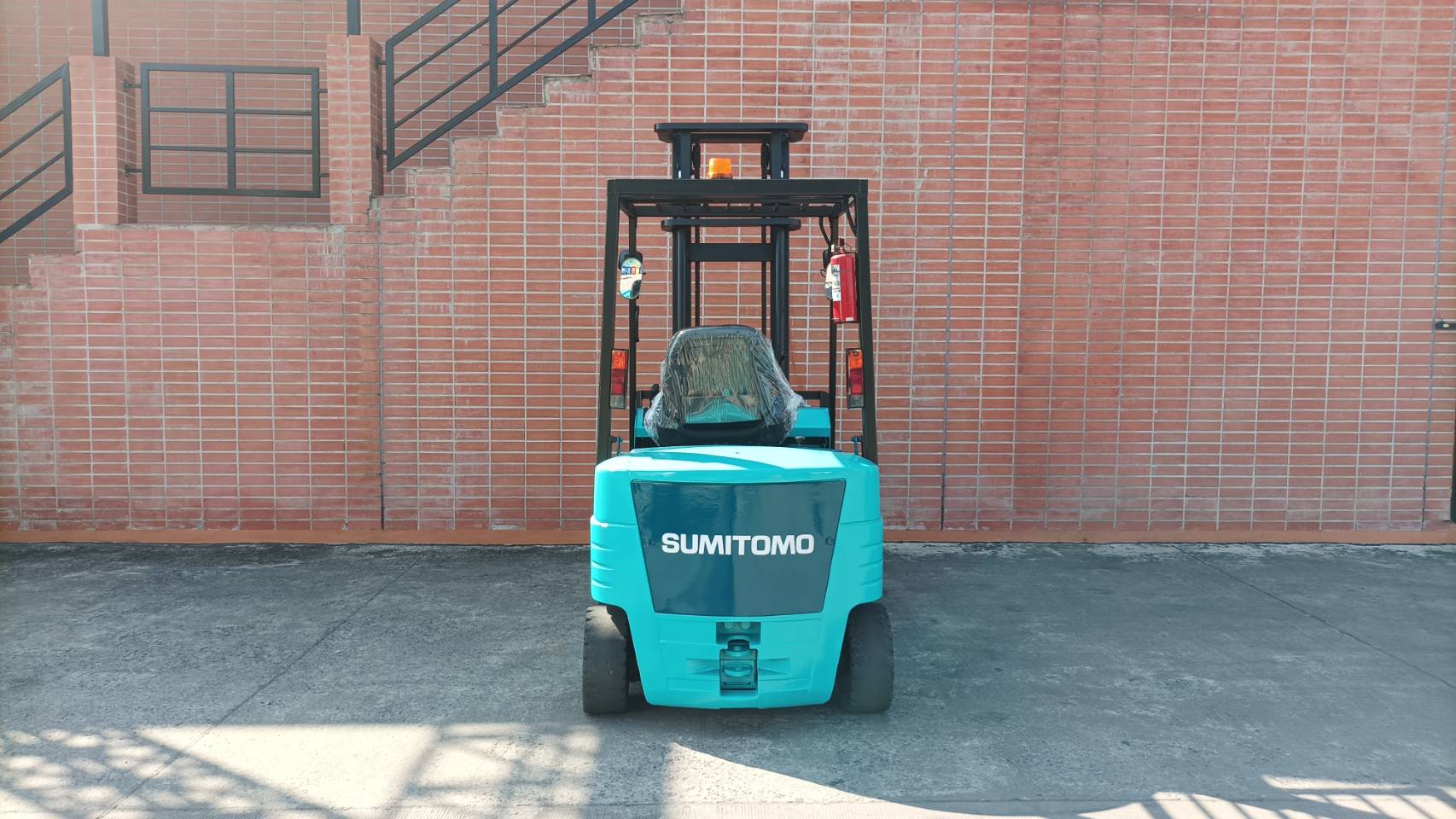 SUMITOMO FORKLIFT COUNTER 8FB25PX-V400, ELECTRIC, 2.5