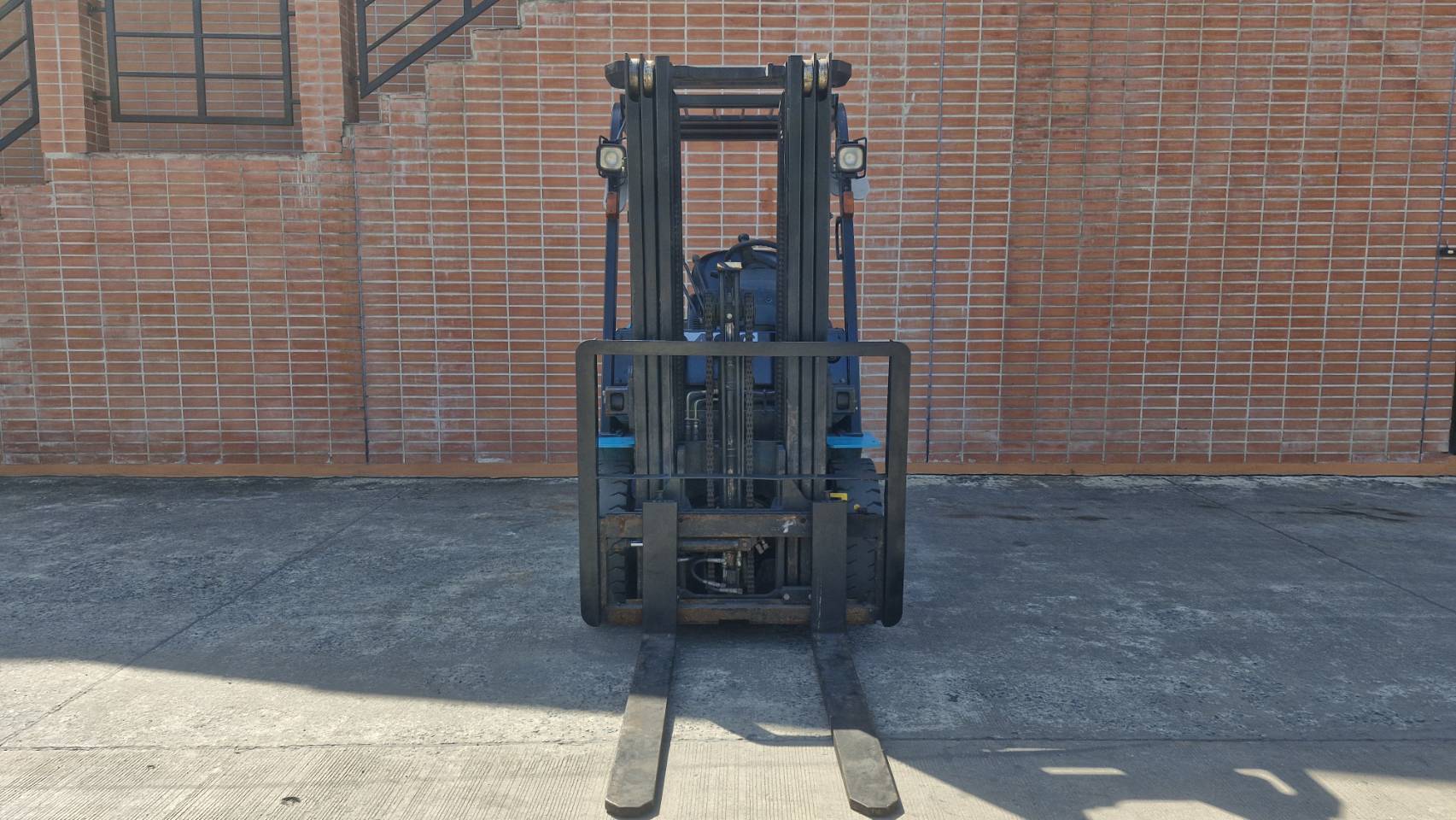 SUMITOMO FORKLIFT COUNTER 11FD25PAXIII-AD-TF450, DIESEL, 2.5