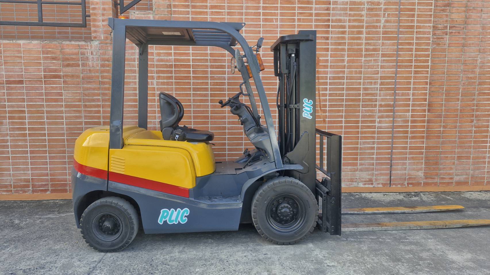 TCM FORKLIFT COUNTER FD20T3Z-VM300UCT, DIESEL, 2.0