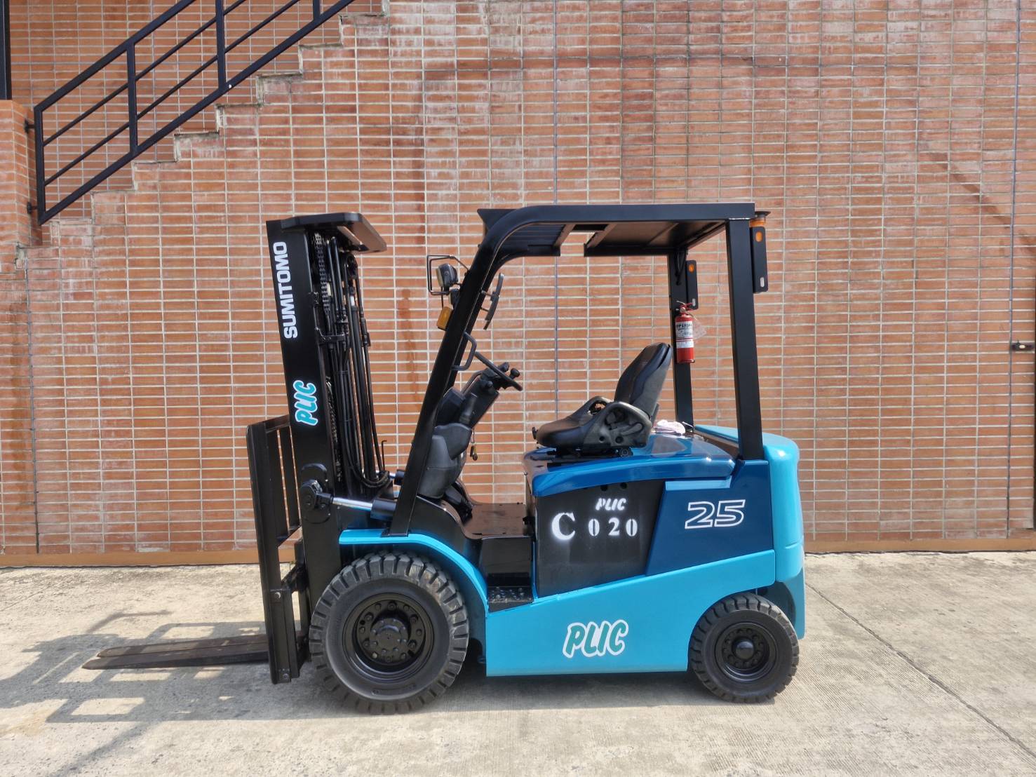 SUMITOMO FORKLIFT COUNTER 8FB25PXIII-TF450S, ELECTRIC, 2.5