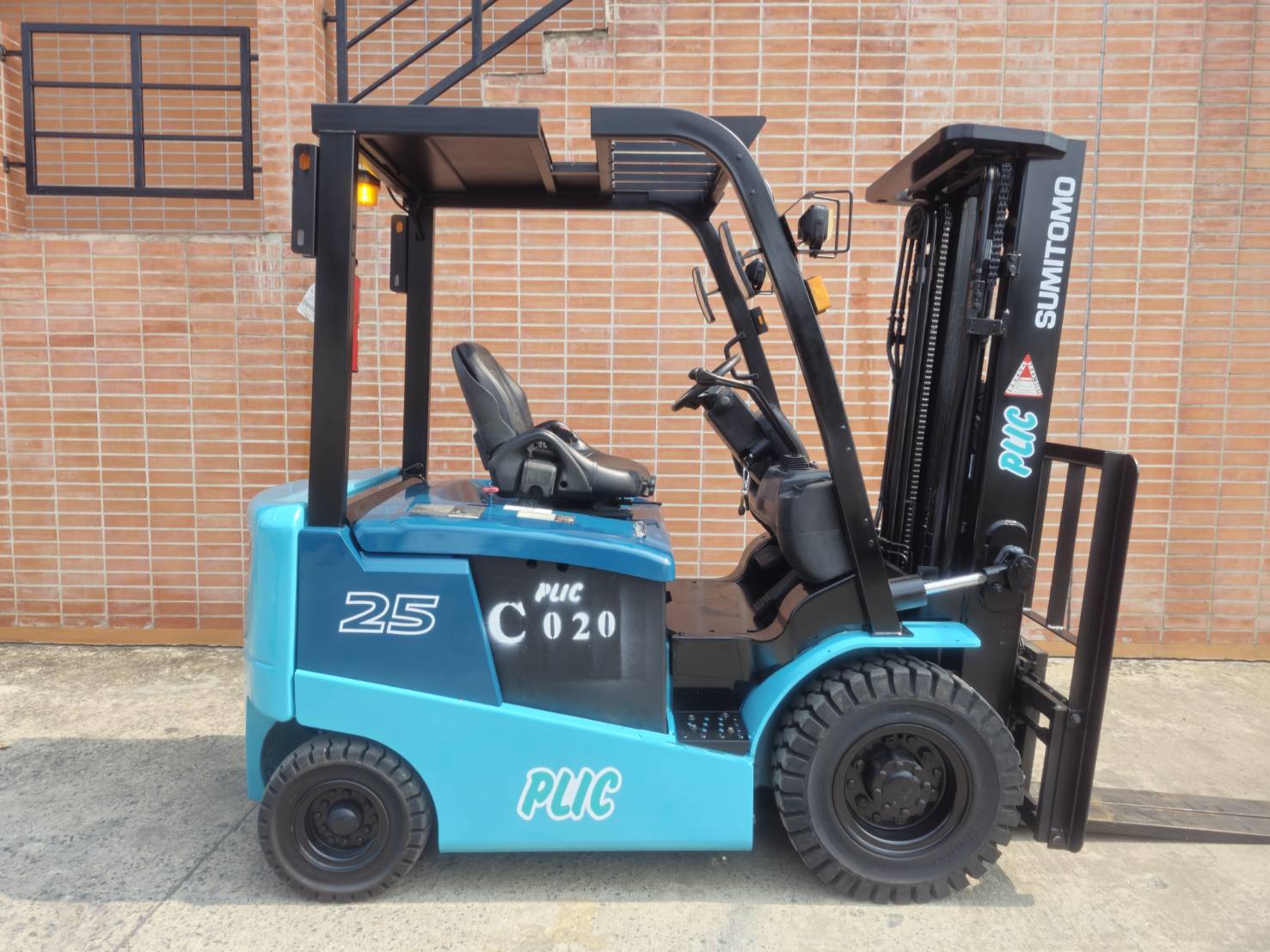 SUMITOMO FORKLIFT COUNTER 8FB25PXIII-TF450S, ELECTRIC, 2.5