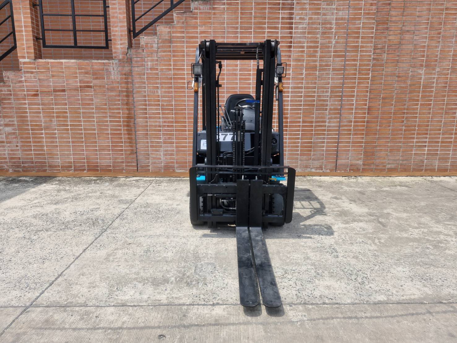 SUMITOMO FORKLIFT COUNTER 8FB15PXIII-VF300, ELECTRIC, 1.5
