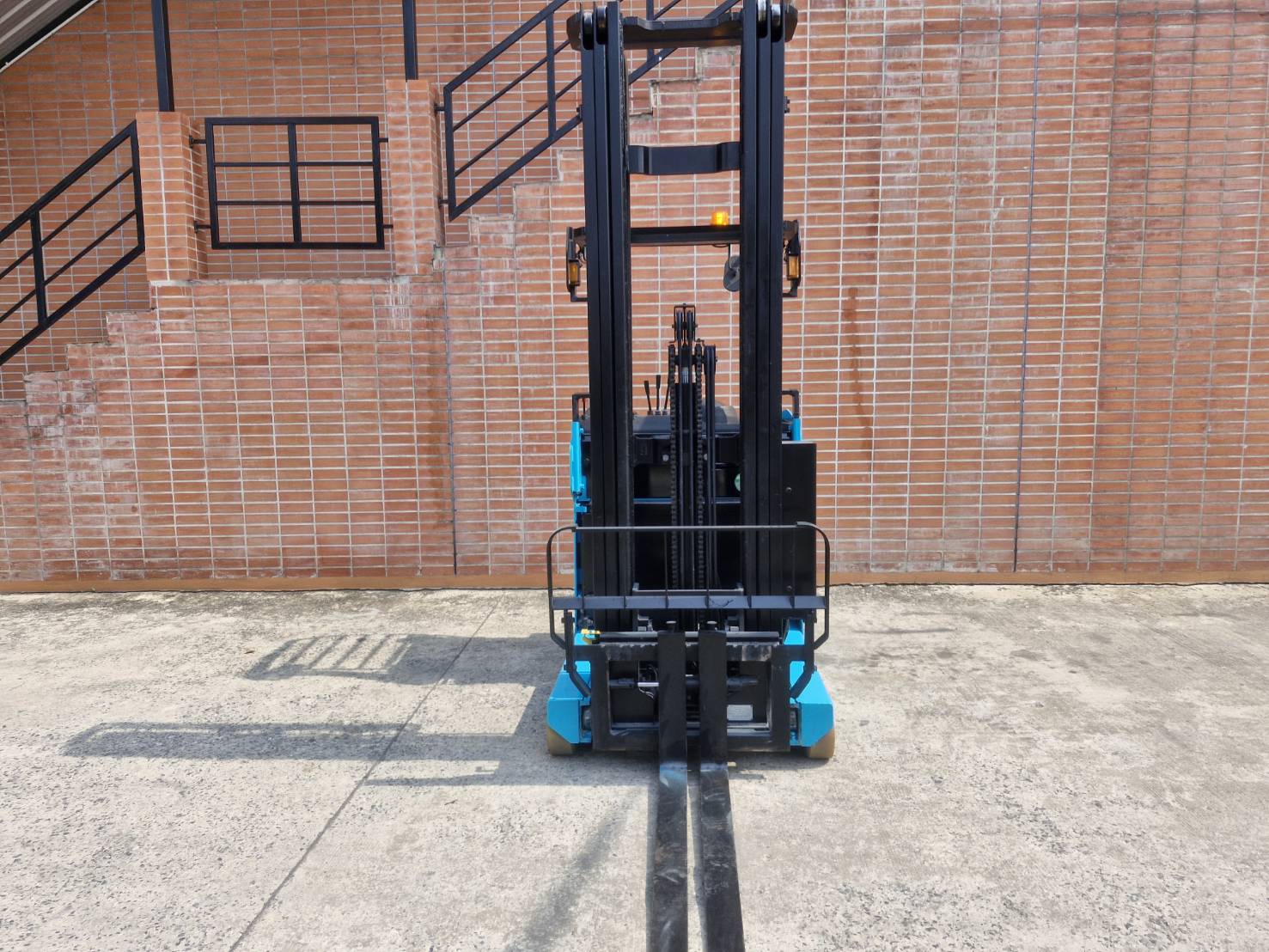 SUMITOMO FORKLIFT REACH 8FBR15SJXII-TF650, ELECTRIC, 1.5