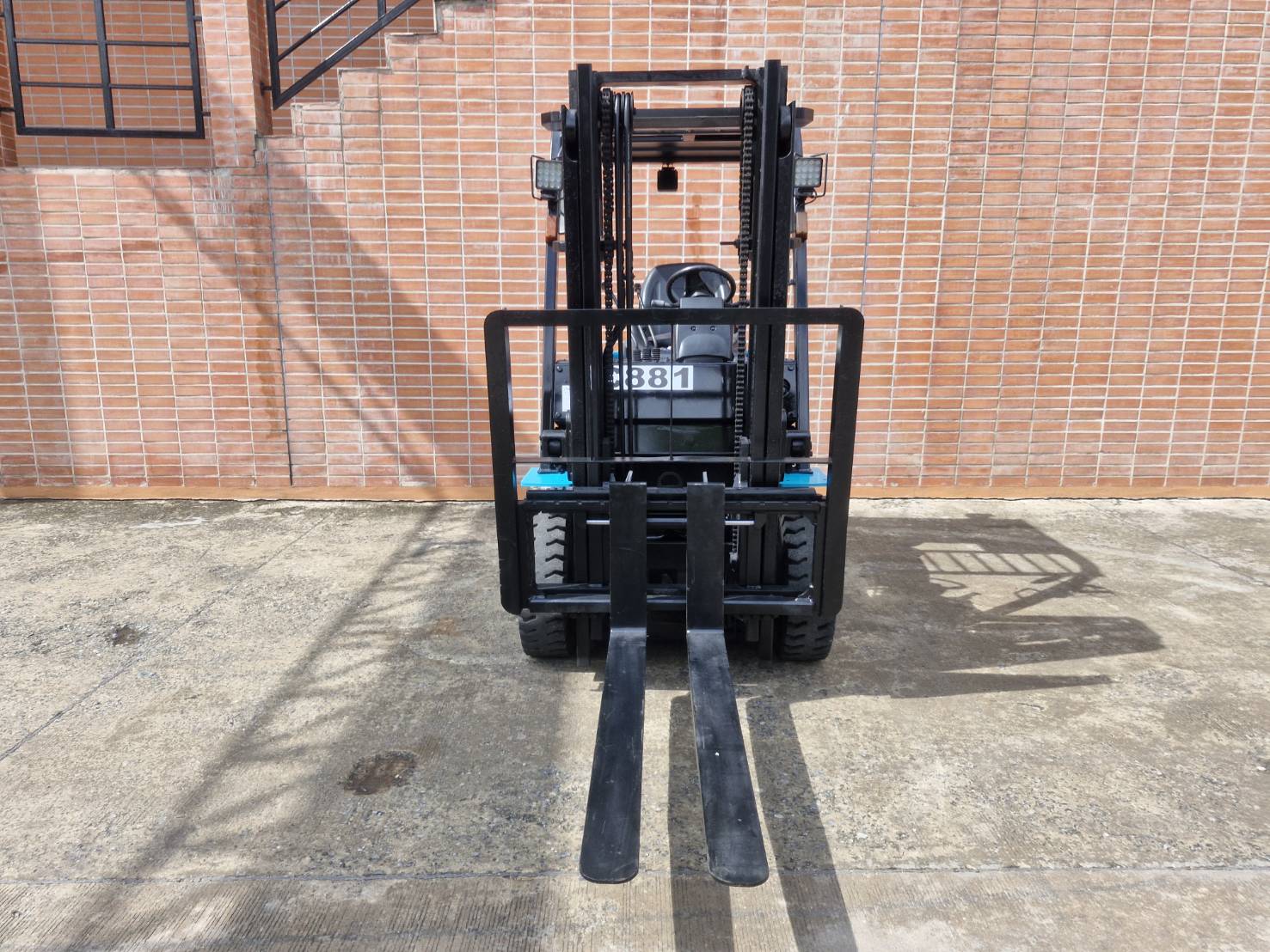 SUMITOMO FORKLIFT COUNTER 8FB25PXIII-V300, ELECTRIC, 2.5